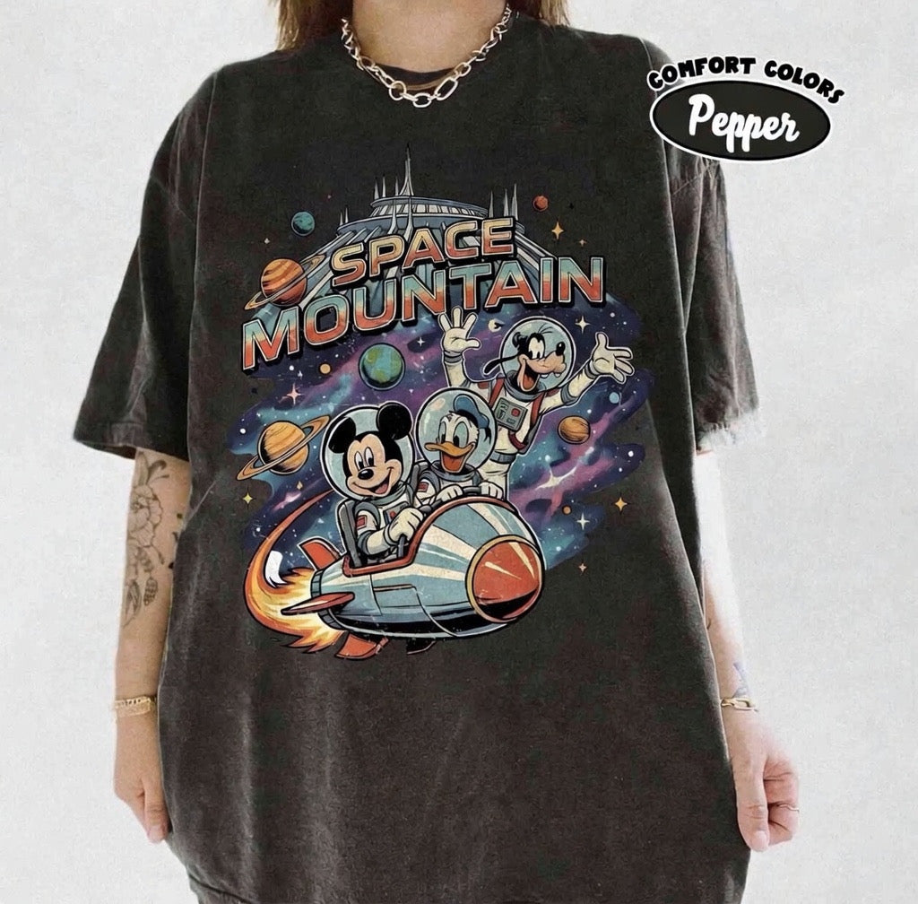 Hold On Tight - Adventure Mouse Edition Graphic Tee